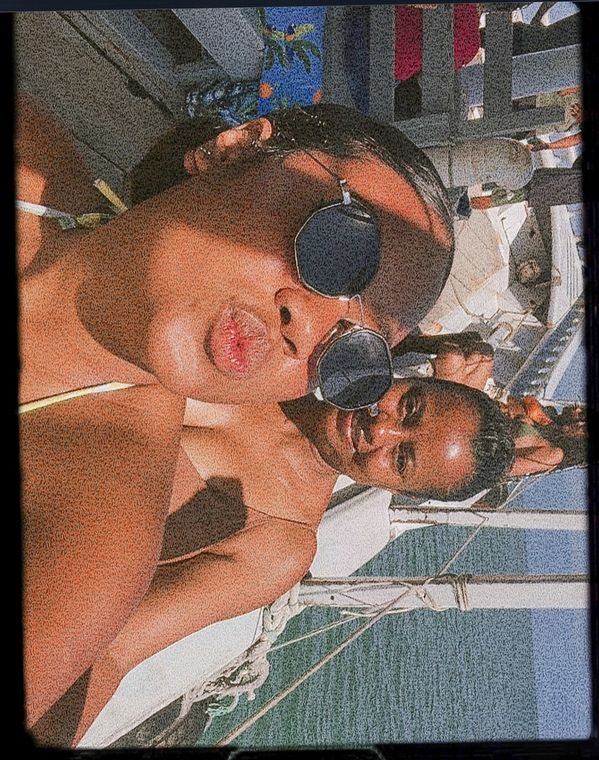 Selfie de passageiras a bordo da escuna
